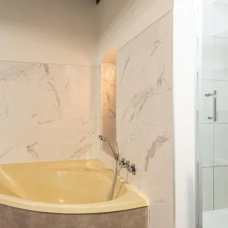 Appartement L'atypique Au Bord Du Thiou Annecy